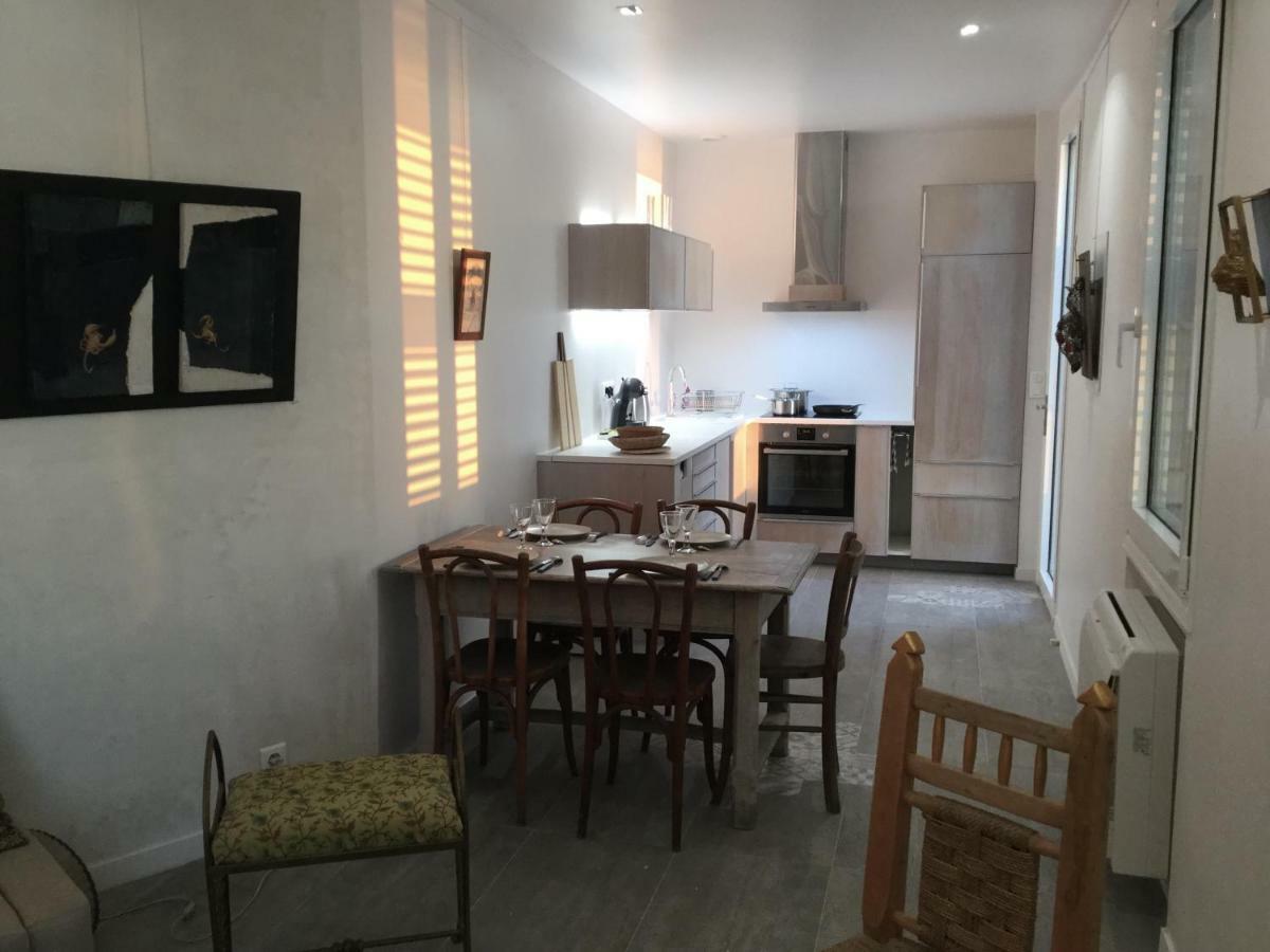 Cabanon Marseillais 45 m2 sur l'eau à Malmousque Marselha Exterior foto